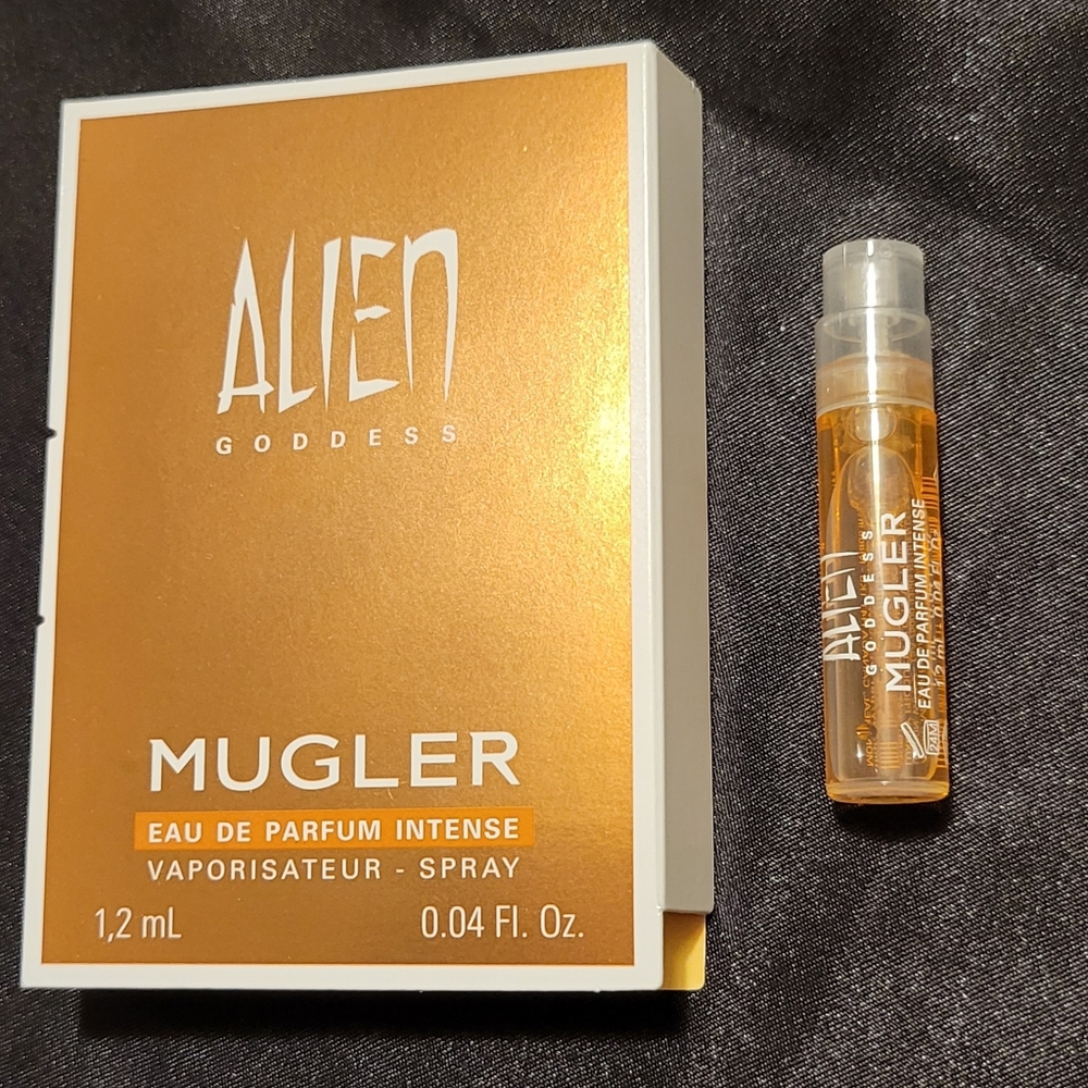 Alien goddess intense sample